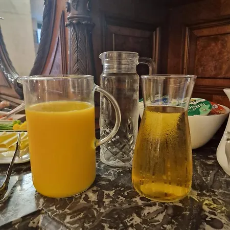 瓦地波拉精品酒店