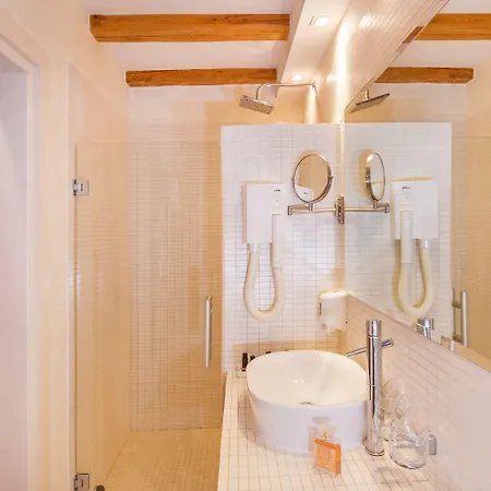 Отель Heritage Valdibora Ровинь