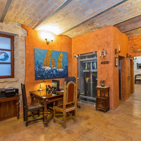 Heritage Valdibora Hotel 4*