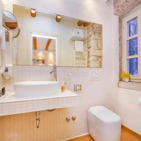 Heritage Valdibora فندق روفينج